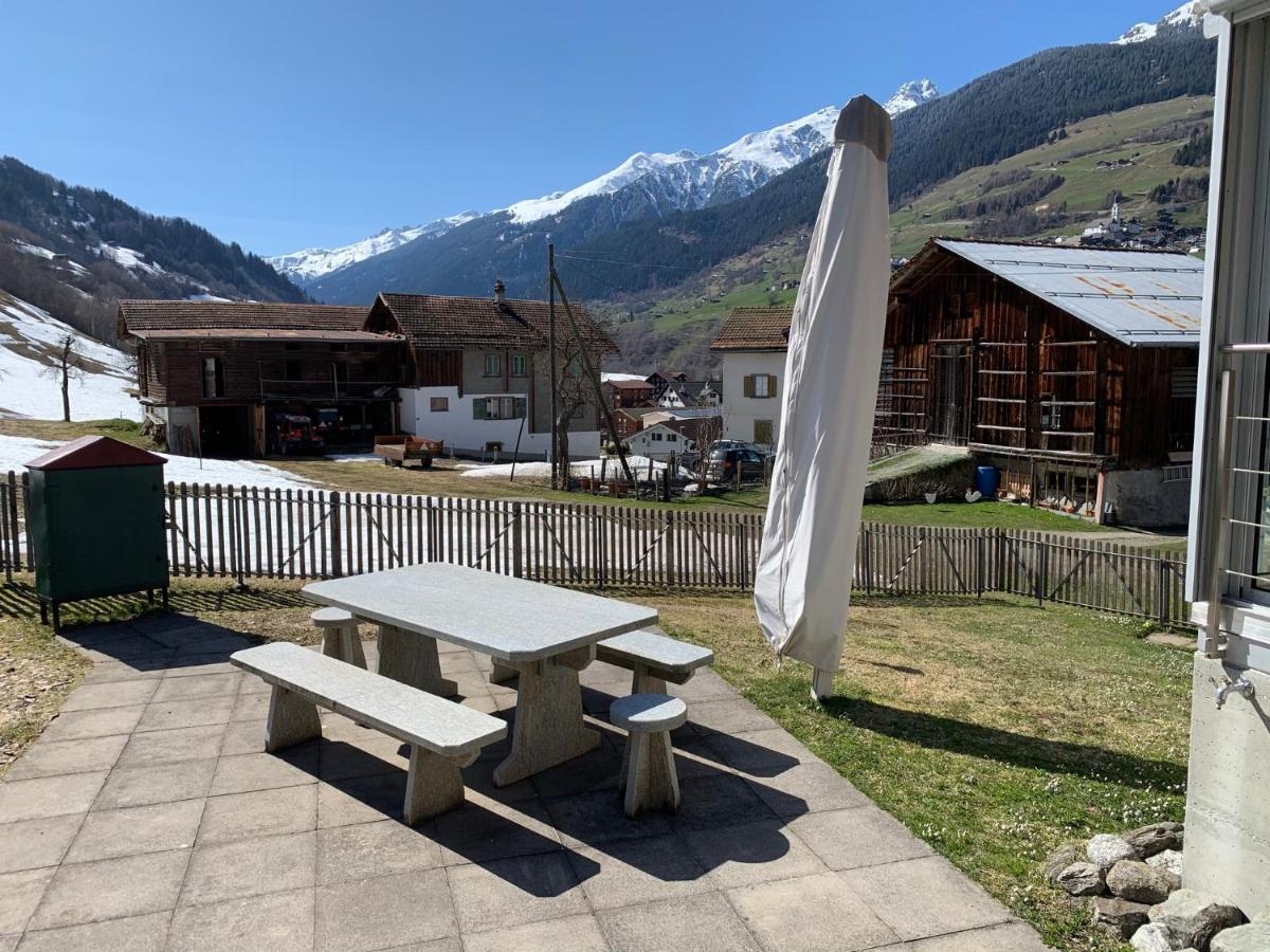 Casa Steilalva - Grosszuegiges Chalet Fuer Erholsamen Familienurlaub Surrein Extérieur photo