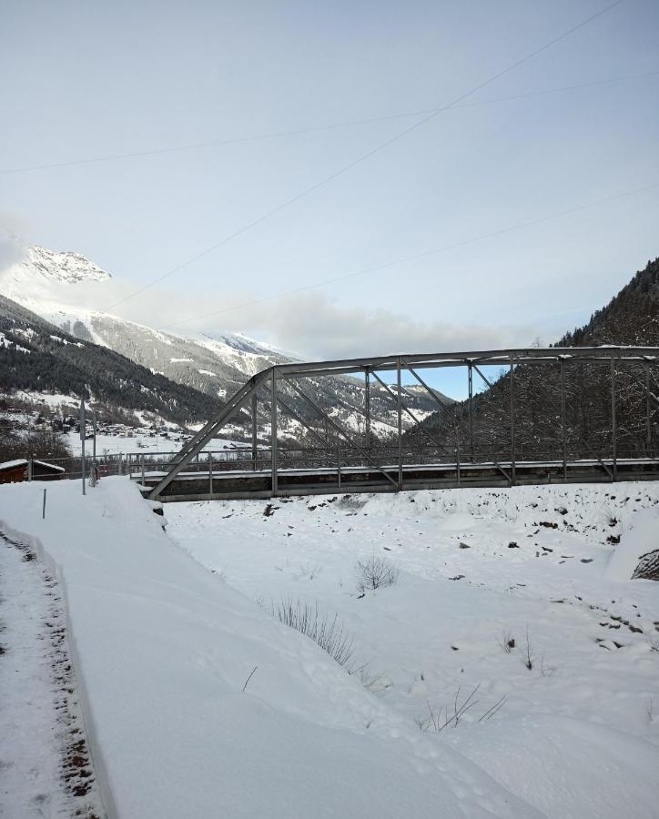 Casa Steilalva - Grosszuegiges Chalet Fuer Erholsamen Familienurlaub Surrein Extérieur photo